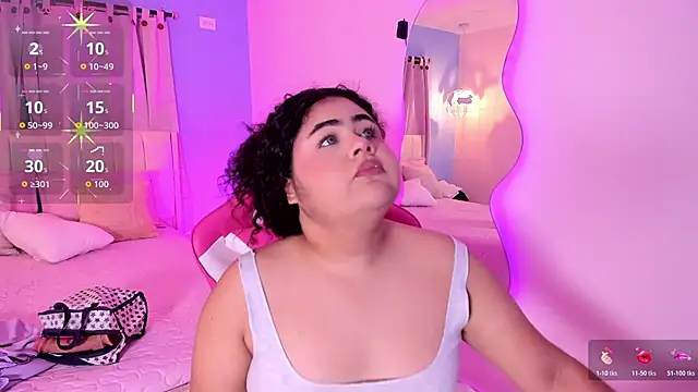 Snapshot of LOU_22_ chatting on 04-09-26, 12:10 LOU 22 online show from 04-09-26, 12:10