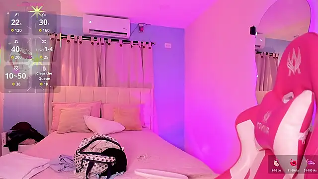 Snapshot of LOU_22_ chatting on 04-10-26, 11:59 LOU 22 online show from 04-10-26, 11:59