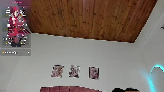 luna velveth online show from 04-03-26, 10:24