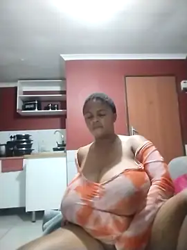 Snapshot of PrettyLisa26 chatting on 05-30-26, 01:14 PrettyLisa26 online show from 05-30-26, 01:14