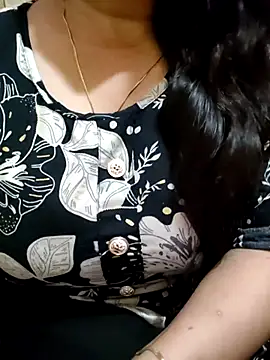 Snapshot of PARI51 chatting on 07-16-26, 08:15 PARI51 online show from 07-16-26, 08:15