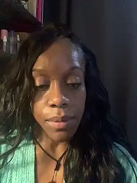 NatalieGainer goodies online show from 05-03-26, 12:22