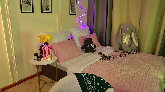 plugmyHDMI online show from 03-29-26, 04:51