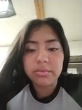 Snapshot of Noa_Baker chatting on 05-15-26, 12:23 Noa Baker online show from 05-15-26, 12:23