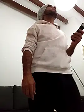 Snapshot of yoahotpetrafiery chatting on 02-15-26, 08:24 yoahotpetrafiery online show from 02-15-26, 08:24