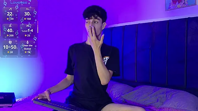 axxxel twink online show from 05-15-26, 03:02