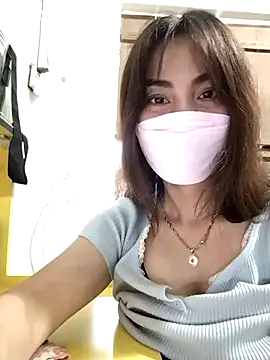 Baby-sexytits2026 online show from 05-15-26, 11:45