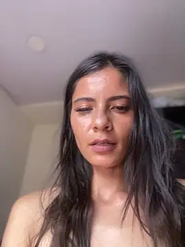 Snapshot of Esperanza_GS chatting on 06-12-26, 04:39 Esperanza GS online show from 06-12-26, 04:39