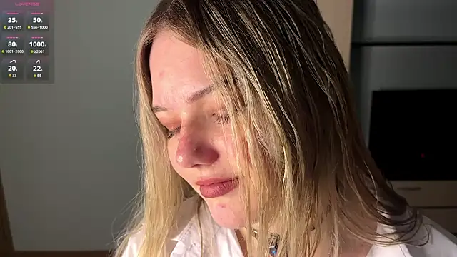 Snapshot of Velmiora chatting on 03-22-26, 03:48 Velmiora online show from 03-22-26, 03:48