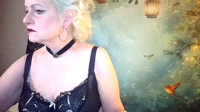 Blondie the librarian online show from 04-29-26, 02:37