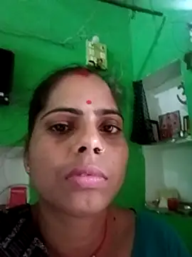 Snapshot of Priyakoli4568 chatting on 04-04-26, 08:01 Priyakoli4568 online show from 04-04-26, 08:01