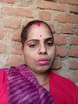 Snapshot of Priyakoli4568 chatting on 04-09-26, 06:30 Priyakoli4568 online show from 04-09-26, 06:30