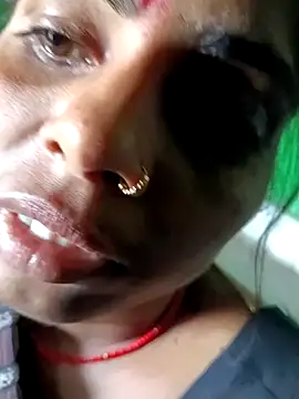 Snapshot of Priyakoli4568 chatting on 04-14-26, 05:02 Priyakoli4568 online show from 04-14-26, 05:02