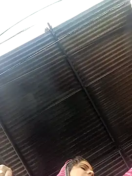 Snapshot of Priyakoli4568 chatting on 04-15-26, 01:56 Priyakoli4568 online show from 04-15-26, 01:56