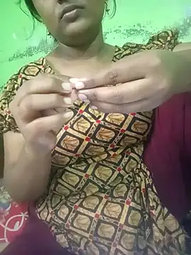 Romantic-Couple999 online show from 03-20-26, 09:36