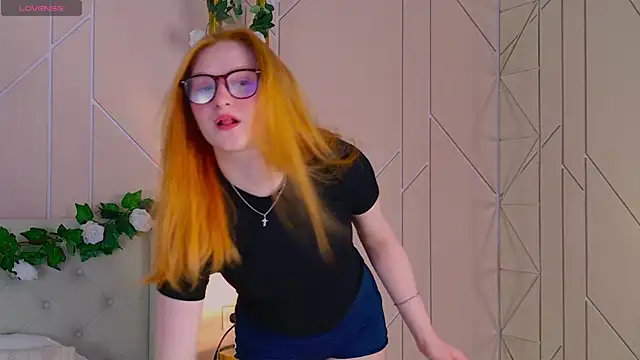 AmandaWatts online show from 04-12-26, 05:12