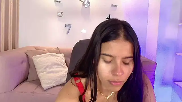 Luna Millers online show from 03-22-26, 04:16