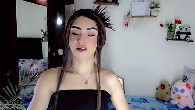 NathalialLooes online show from 06-29-26, 07:14