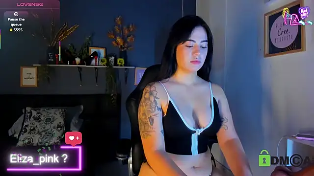 Snapshot of eliza_pink24 chatting on 04-15-26, 06:48 eliza pink24 online show from 04-15-26, 06:48