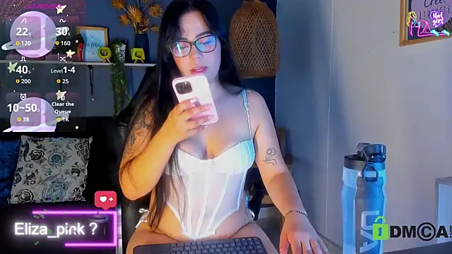 eliza pink24 online show from 05-20-26, 06:14