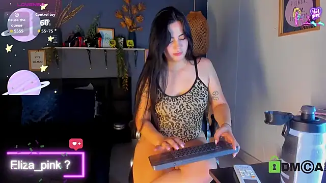 eliza pink24 online show from 05-21-26, 06:59