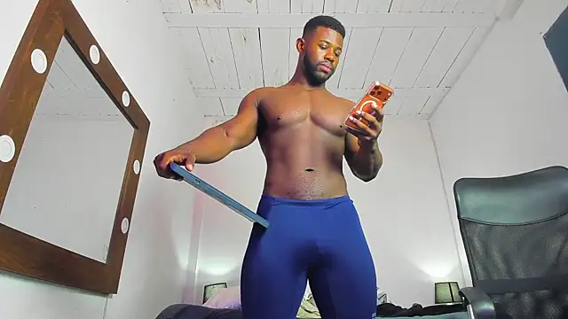 Snapshot of James_McBoy chatting on 03-06-26, 03:52 James McBoy online show from 03-06-26, 03:52