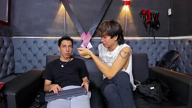 Snapshot of Jack_Wesker_1 chatting on 03-05-26, 05:03 Jack Wesker 1 online show from 03-05-26, 05:03