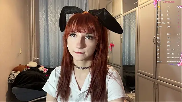 UrBabeLuna online show from 04-03-26, 04:05