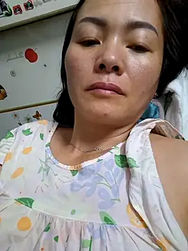 Baby-loveass69 online show from 05-28-26, 11:46