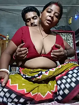 Snapshot of Fetish-Couple2 chatting on 06-10-26, 02:23 Fetish-Couple2 online show from 06-10-26, 02:23