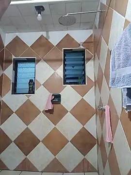 Snapshot of barbon30 chatting on 03-17-26, 09:40 barbon30 online show from 03-17-26, 09:40