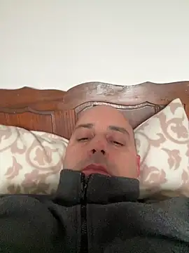 kipsy0 online show from 03-02-26, 04:14