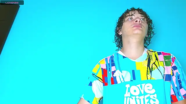 Snapshot of arielnoir6958 chatting on 07-14-26, 12:35 arielnoir6958 online show from 07-14-26, 12:35