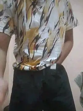 chocolatesboy143 online show from 03-08-26, 03:27