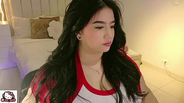 Snapshot of ninna_sweet chatting on 04-14-26, 12:33 ninna sweet online show from 04-14-26, 12:33