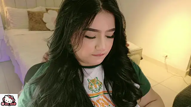 Snapshot of ninna_sweet chatting on 04-16-26, 12:39 ninna sweet online show from 04-16-26, 12:39