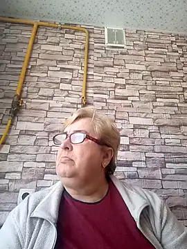 SusanStar874 online show from 05-26-26, 02:46