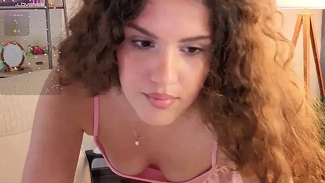 Lili Torin online show from 07-28-26, 02:13