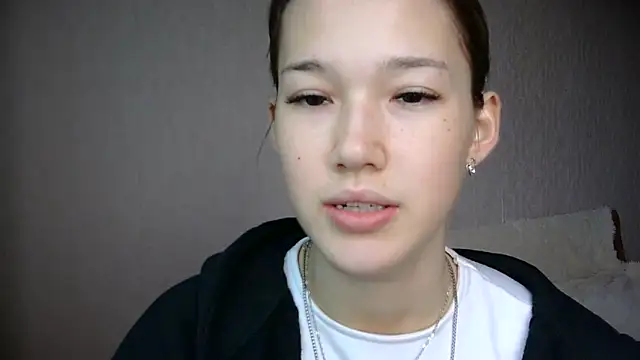 lilXdomiii online show from 05-23-26, 04:18