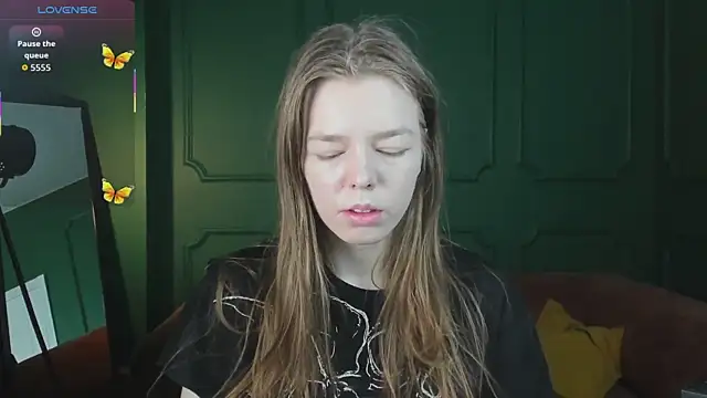  Tina Tayllor  online show from 03-22-26, 08:56