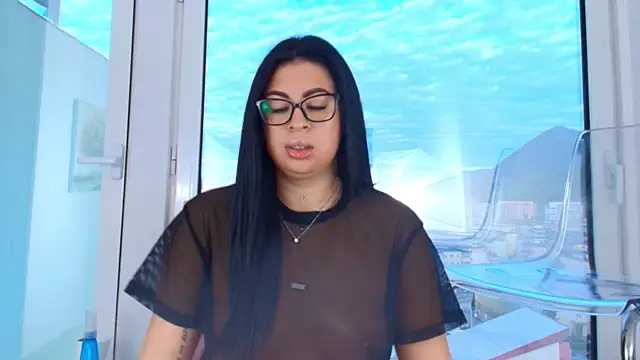 Snapshot of MissyScarlet chatting on 04-19-26, 04:12 MissyScarlet online show from 04-19-26, 04:12