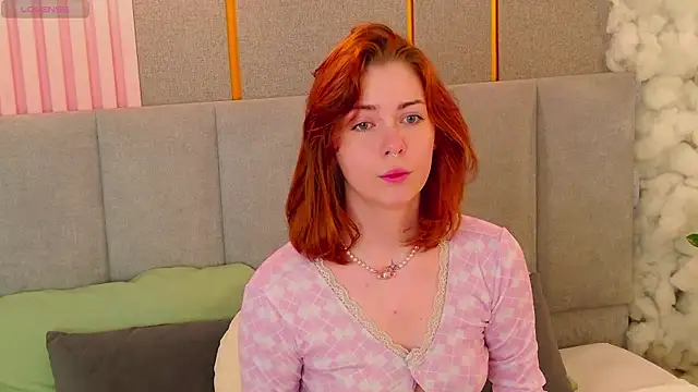 Snapshot of VivanWestwood chatting on 07-09-26, 06:01 VivanWestwood online show from 07-09-26, 06:01