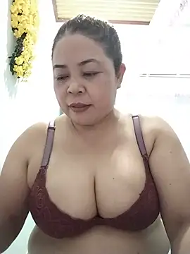 Baby-bigtits2026 online show from 05-20-26, 10:21