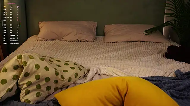 ShantellAngulo online show from 04-06-26, 04:46