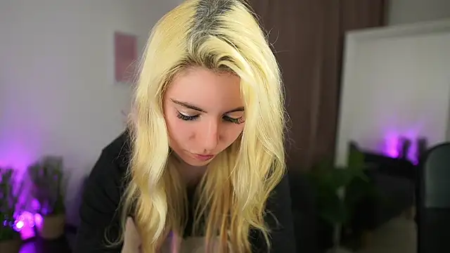 Snapshot of Jetpearl chatting on 03-15-26, 08:15 Jetpearl online show from 03-15-26, 08:15