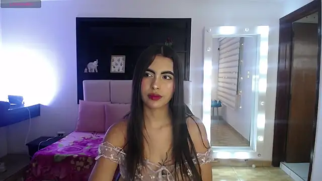 Snapshot of Perla_lovely_ chatting on 02-19-26, 08:05 Perla lovely online show from 02-19-26, 08:05