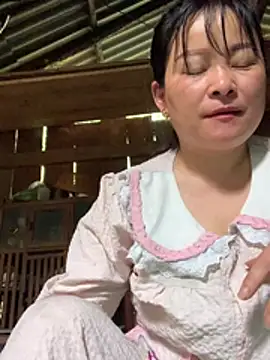 Star-sweet01 online show from 03-16-26, 05:13