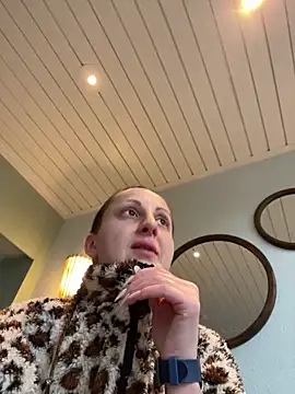 PicNic69x online show from 04-13-26, 04:23