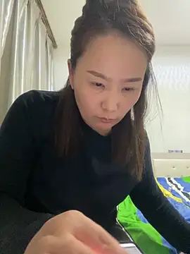 Youyou 12 online show from 03-09-26, 12:42