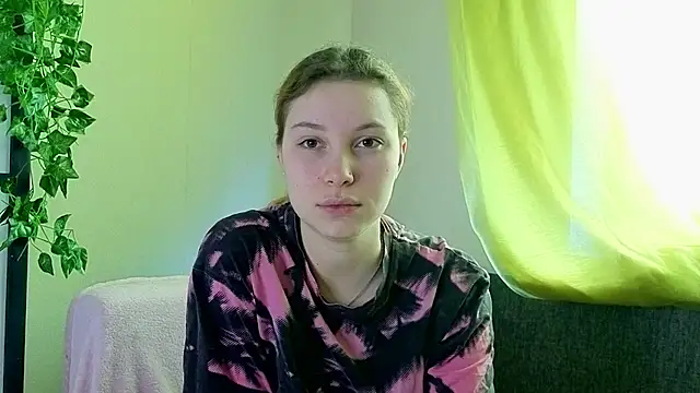 JadwigaTagliavia online show from 04-19-26, 08:02